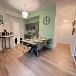 Appartement Confort 3 Idéal Famille Ou Groupe Angers