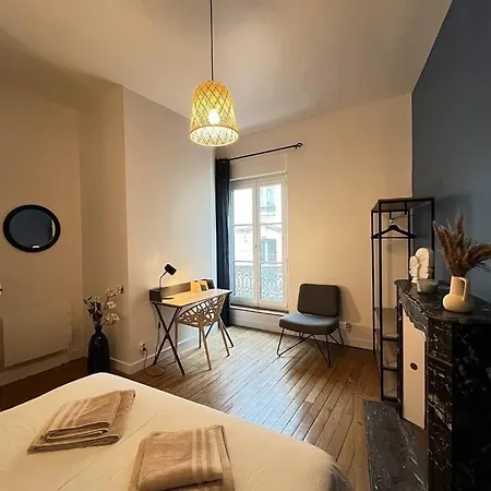 Apartment Le Cesar - Hypercentre - Ideal Famille & Groupe Angers