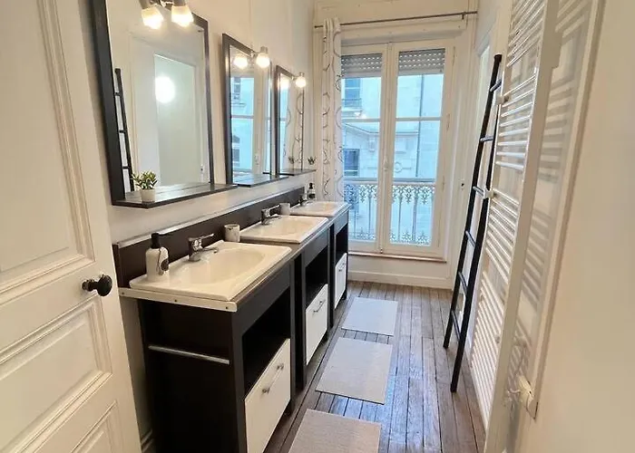 Apartmán Le Cesar - Hypercentre - Ideal Famille & Groupe Angers